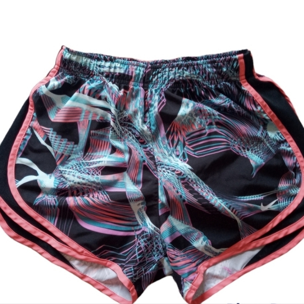 -Nike Running Shorts Small